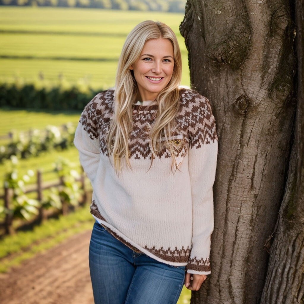 22-013-islandur-icelandic-sweater-103
